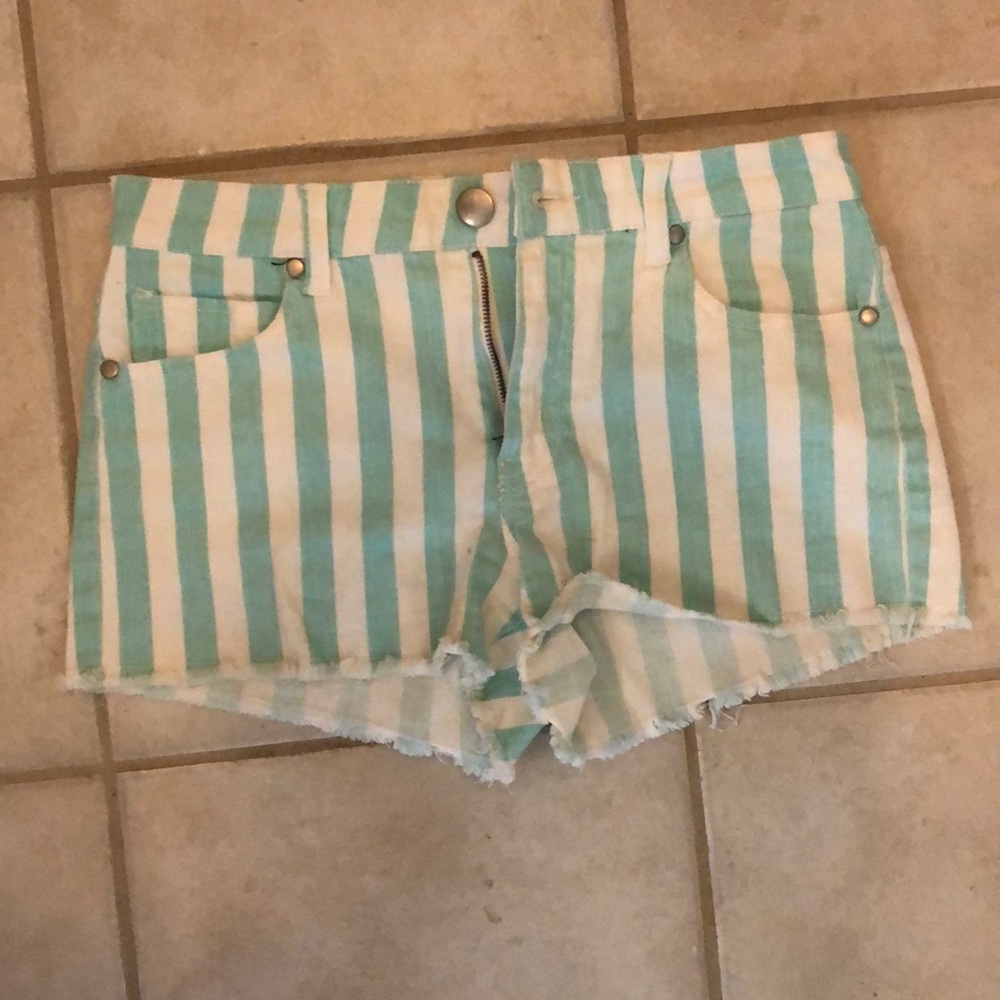 Forever 21 shorts